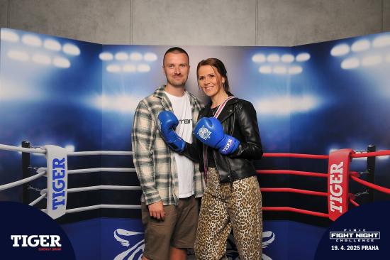 Galerie Fight Night Challenge 9, O2 universum