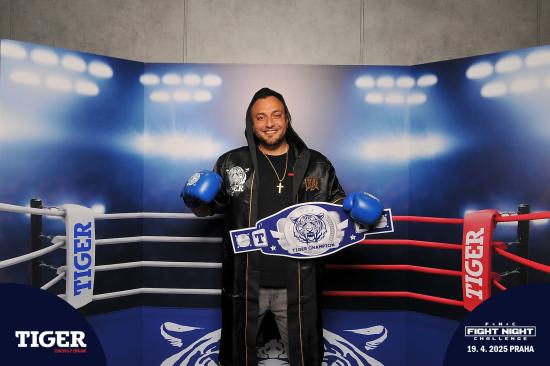 Galerie Fight Night Challenge 9, O2 universum