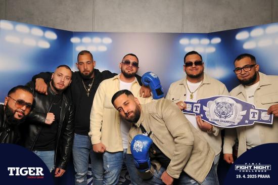 Galerie Fight Night Challenge 9, O2 universum