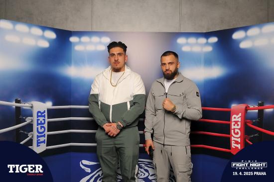 Galerie Fight Night Challenge 9, O2 universum
