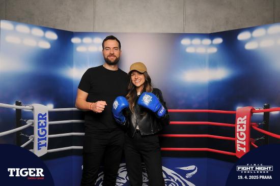 Galerie Fight Night Challenge 9, O2 universum