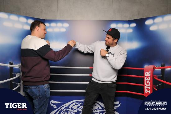 Galerie Fight Night Challenge 9, O2 universum
