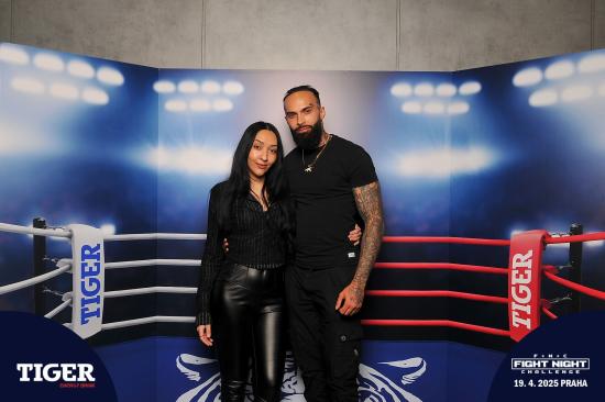 Galerie Fight Night Challenge 9, O2 universum