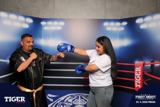 Galerie Fight Night Challenge 9, O2 universum
