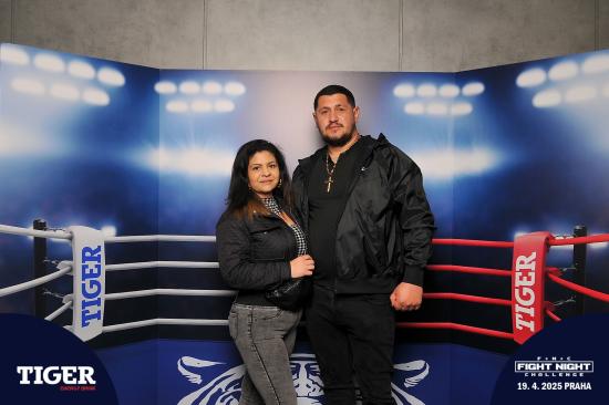 Galerie Fight Night Challenge 9, O2 universum