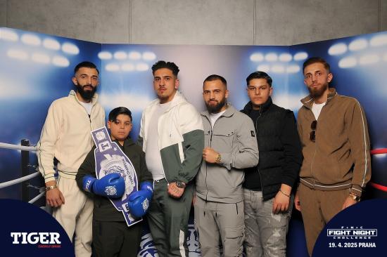 Galerie Fight Night Challenge 9, O2 universum