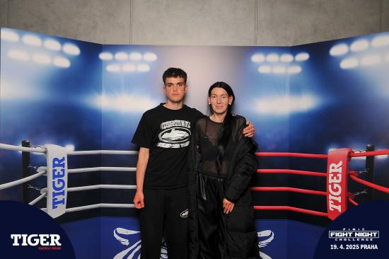 Galerie Fight Night Challenge 9, O2 universum