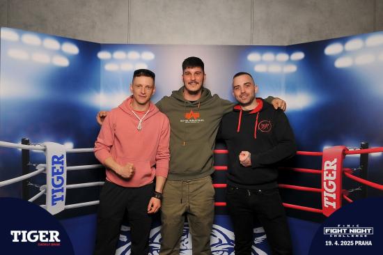 Galerie Fight Night Challenge 9, O2 universum