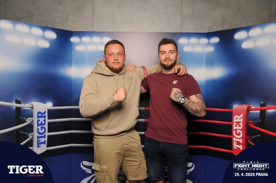 Galerie Fight Night Challenge 9, O2 universum