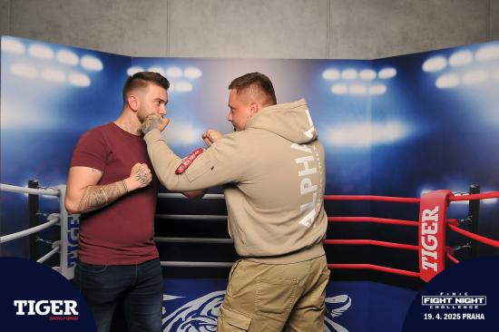 Galerie Fight Night Challenge 9, O2 universum