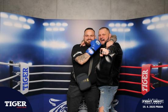 Galerie Fight Night Challenge 9, O2 universum