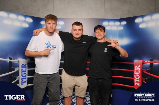 Galerie Fight Night Challenge 9, O2 universum