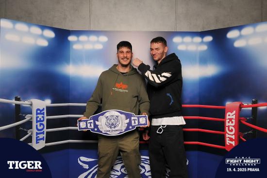 Galerie Fight Night Challenge 9, O2 universum