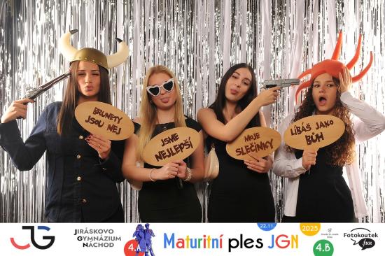 Galerie Maturitní ples Gymnázium Náchod, Hotel U Beránka