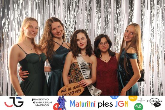 Galerie Maturitní ples Gymnázium Náchod, Hotel U Beránka