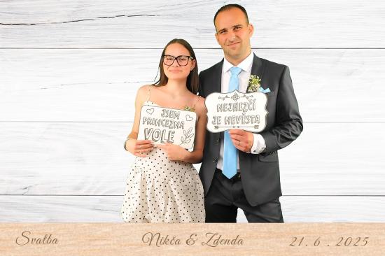 Fotografie z alba Svatba Nikča a Zdenda, kulturní dům Vinary